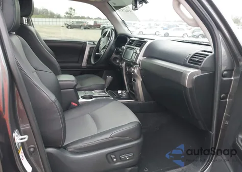 2019 Toyota 4Runner Sr5 Premium z USA, uszkodzony, nr VIN JTEBU5JR9K5705341